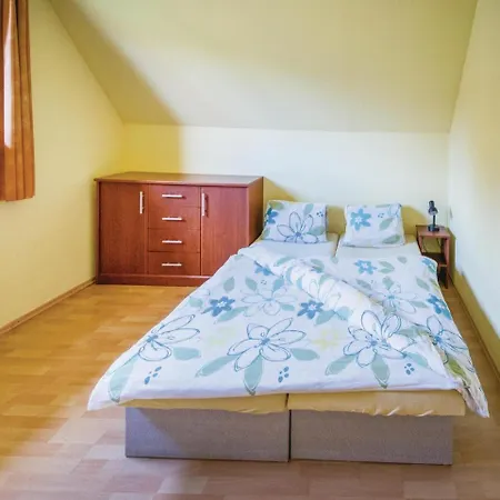 Two-bedroom Holiday In Ferienhaus