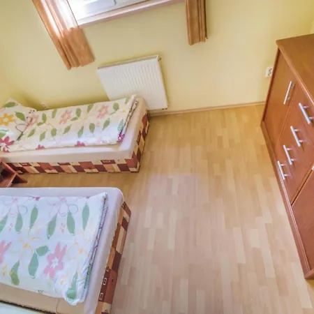 Two-bedroom Holiday In Ferienhaus *