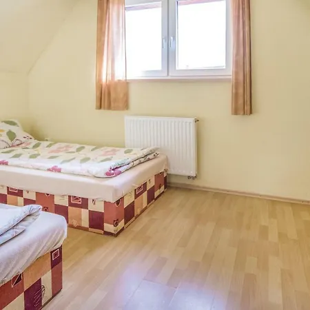 Two-bedroom Holiday In Liptovský Trnovec