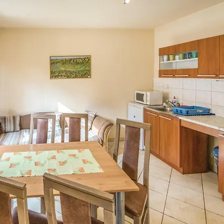 Two-bedroom Holiday In Ferienhaus